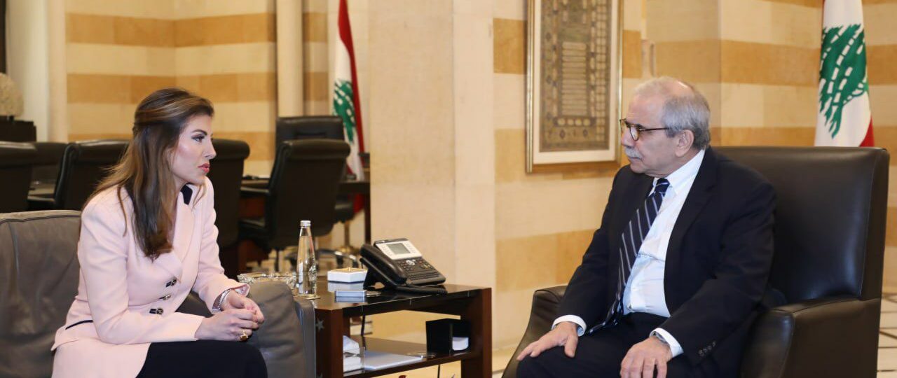 استقبل رئيس مجلس الوزراء نواف سلام نائبة المبعوث الأميركي الى الشرق الأوسط السيدة مورغان اورتيغوس، ترافقها نائبة مساعد وزير الخارجية لشؤون الشرق الأدنى وسوريا نتاشا فرانشيسكي إضافة الى السفيرة الأميركية في لبنان السيدة ليزا جونسون، ووفد مرافق