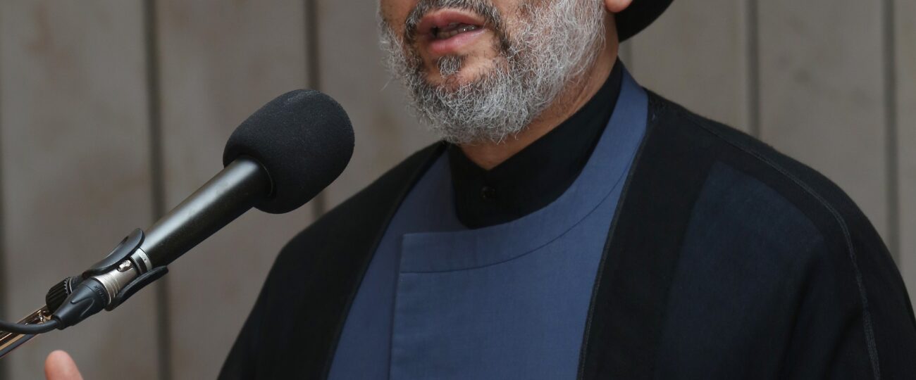 العلامة فضل الله مهنئا بعيد العمال:  من حقهم على وطنهم أن ينالوا حقوقهم ويشعروا بالأمان
