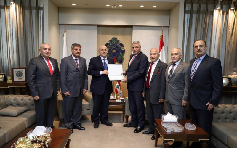 استقبل المدير العام للأمن العام اللواء حسن شقير في مكتبه قائد قوات الأمم المتحدة المؤقتة في لبنان UNIFIL