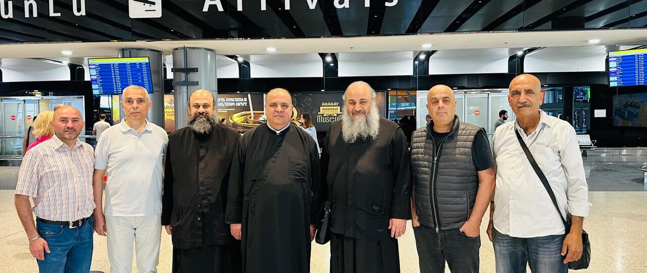 المطرانان ابراهيم والصوري وصلا الى ارمينيا برفقة نقولا ابو فيصل